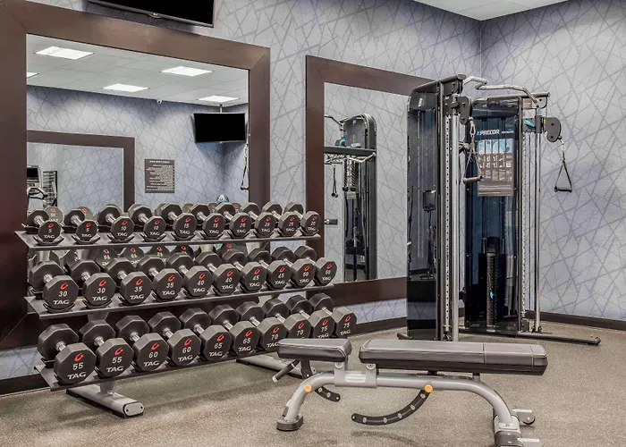 Homewood Suites By Hilton Winnipeg Airport - Polo Park